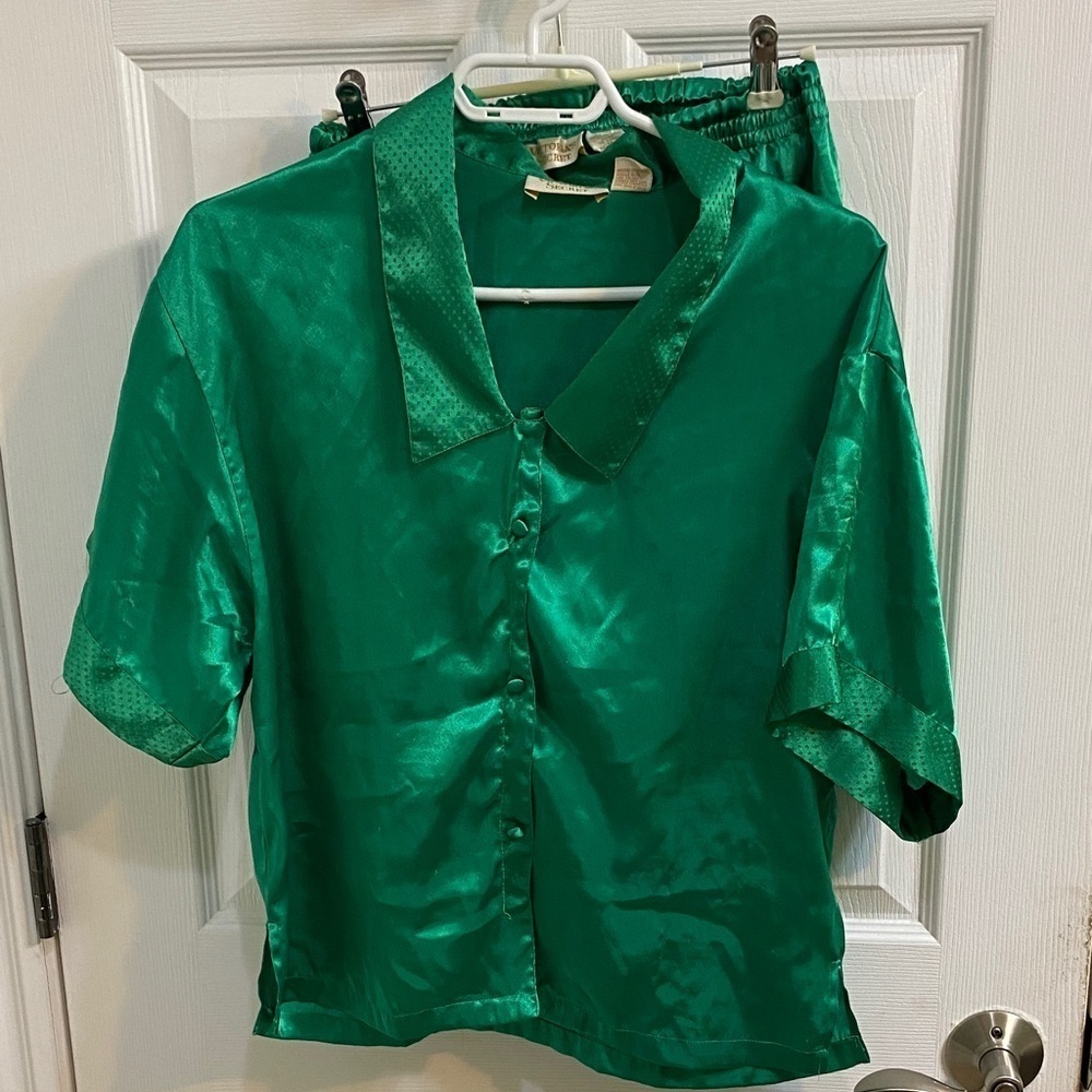 Vtg Victoria's Secret Gold Label Emerald Green Satin Sleep Shirt & Shorts Small